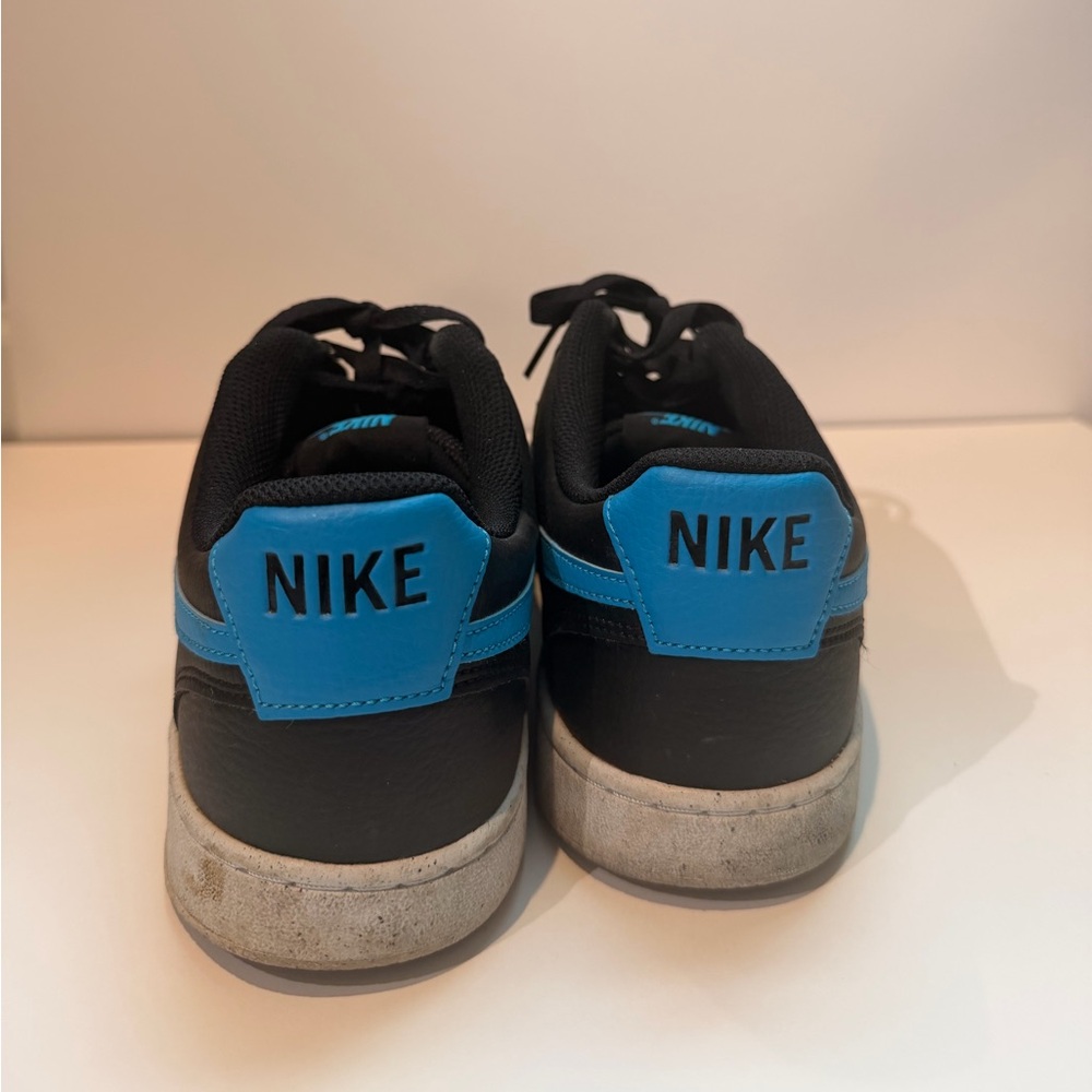 Nike Mens Sneakers in Black and Blue
